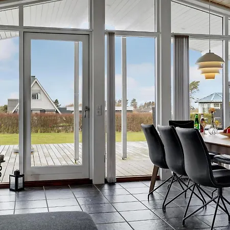 Stunning In With Sauna Богенсе